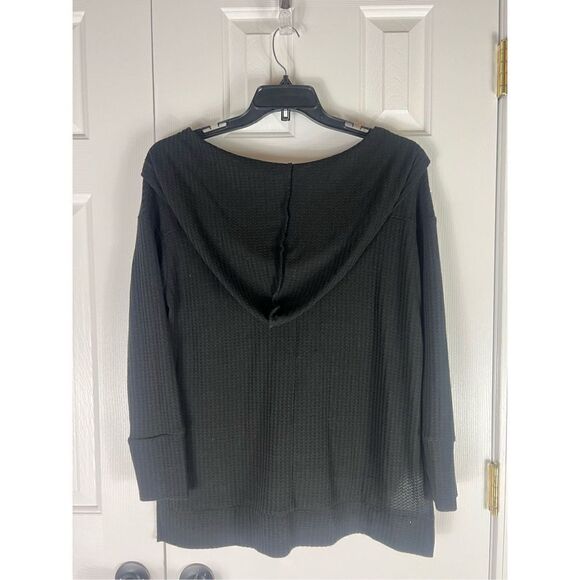 On The Land Womens Black Waffle Blouse Size M - Picture 3 of 4